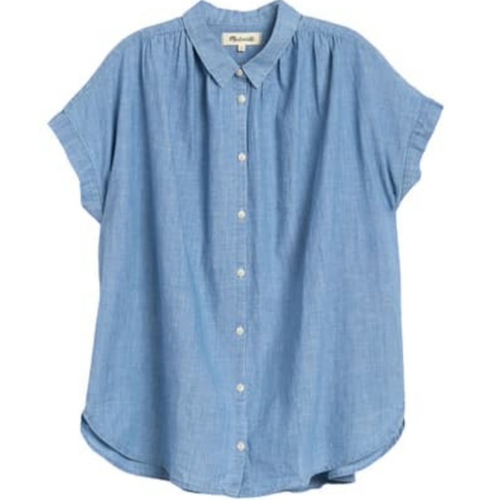 Short Sleeve Button Front Chambray Shirt